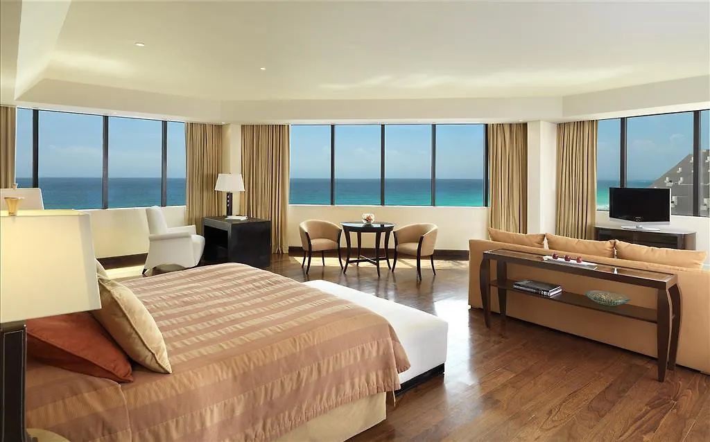 Royal Service At Paradisus By Melia Cancun - Adults Only Station touristique